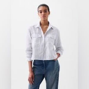 GAP Linen Cropped Button Down Shirt Blue White Stripe Beach Summer Coastal M